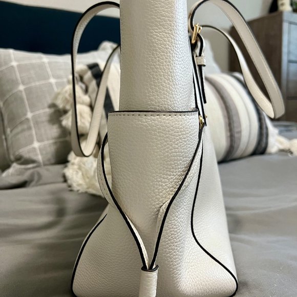 Michael Kors white leather purse, large - Picture 3 of 5